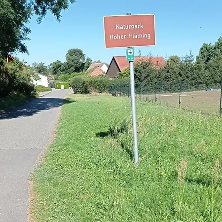 Gästewohnung Locktow, Hauptstraße 1 *