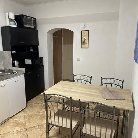 Gaestewohnung Locktow, Hauptstrasse 1 Lägenhet *